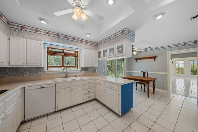 103 Connally Dr, Kerrville, TX 78028