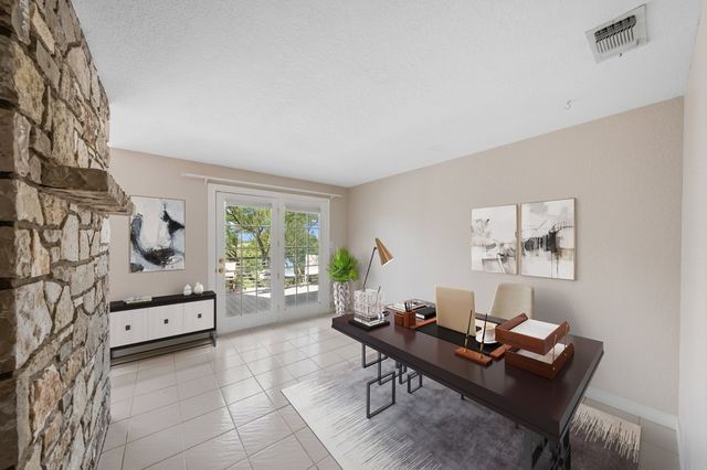 103 Connally Dr, Kerrville, TX 78028