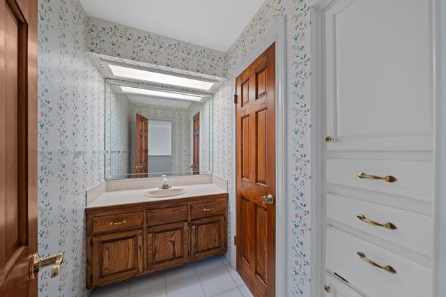 103 Connally Dr, Kerrville, TX 78028