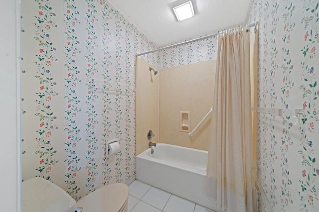 103 Connally Dr, Kerrville, TX 78028