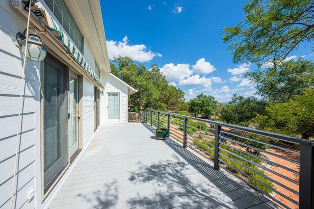 103 Connally Dr, Kerrville, TX 78028