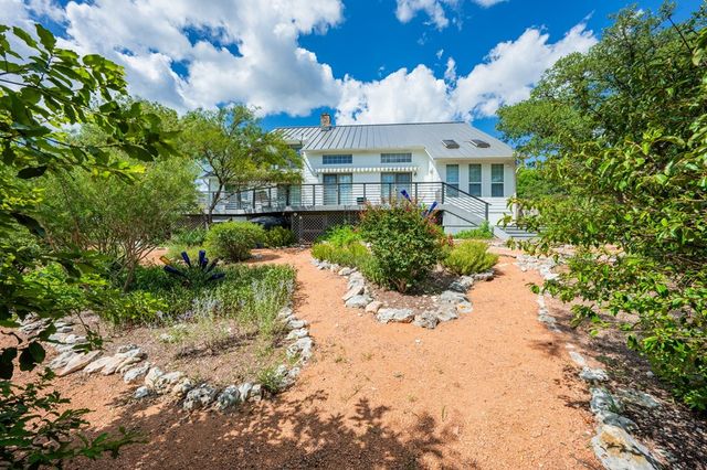 103 Connally Dr, Kerrville, TX 78028