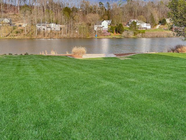 87 Cherokee Lake Drive, Ringgold, GA 30736