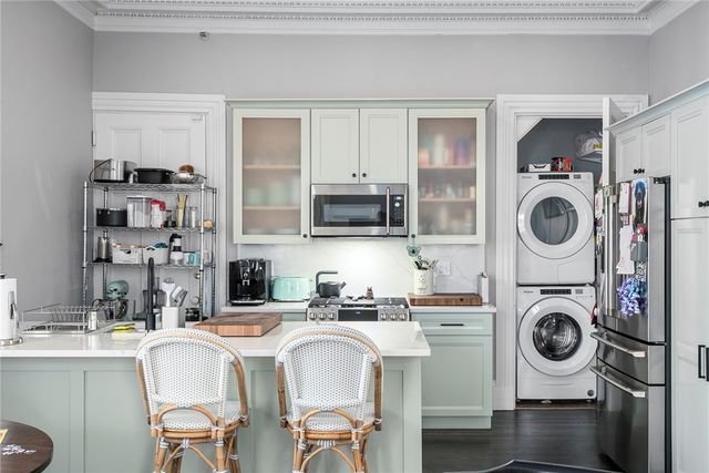 281 Benefit Street B, Providence, RI 02903