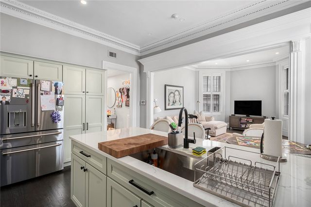 281 Benefit Street B, Providence, RI 02903