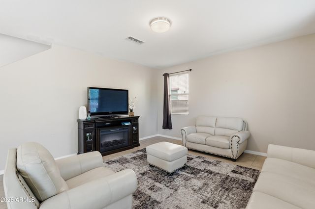 119 E CHELSEA Lane, Gilbert, AZ 85295