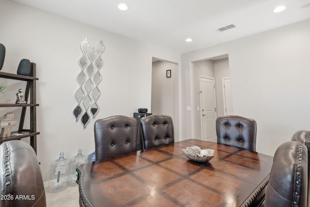119 E CHELSEA Lane, Gilbert, AZ 85295