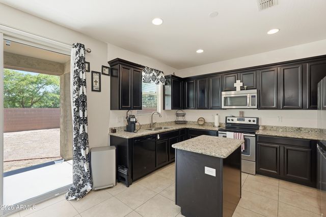 119 E CHELSEA Lane, Gilbert, AZ 85295