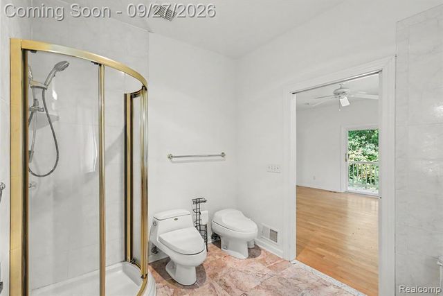 9984 Maple Valley Drive, Clarkston, MI 48348
