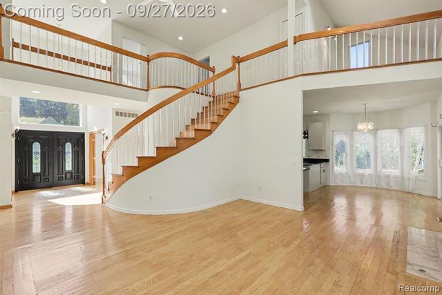 9984 Maple Valley Drive, Clarkston, MI 48348