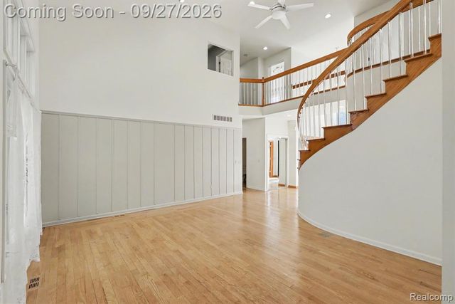 9984 Maple Valley Drive, Clarkston, MI 48348