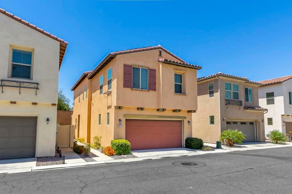 35473 Marabella Ct, Winchester, CA 92596 — photo 2