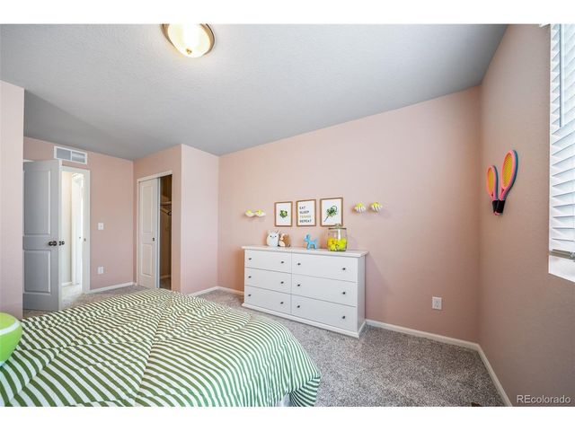 10085 Scranton Ct, Commerce City, CO 80022