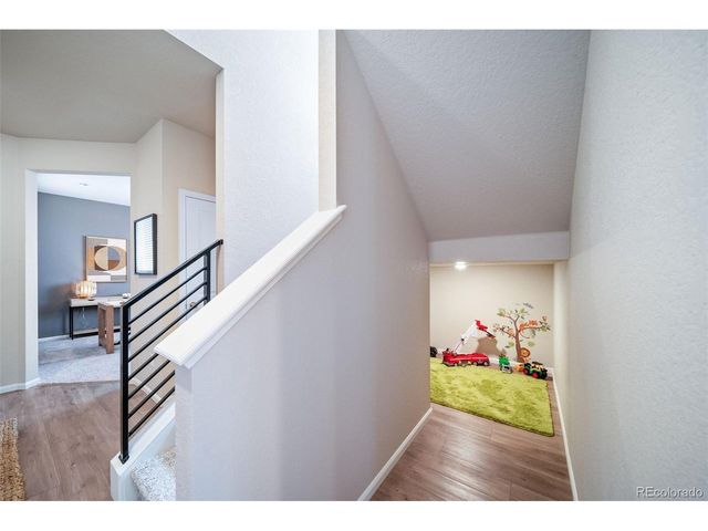 10085 Scranton Ct, Commerce City, CO 80022