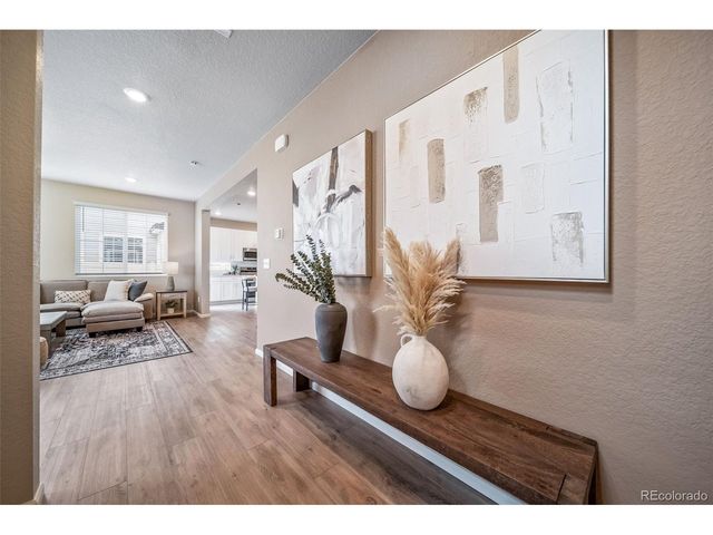 10085 Scranton Ct, Commerce City, CO 80022