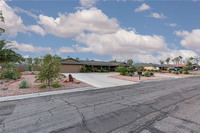 3371 West Mardon Avenue, Las Vegas, NV 89139