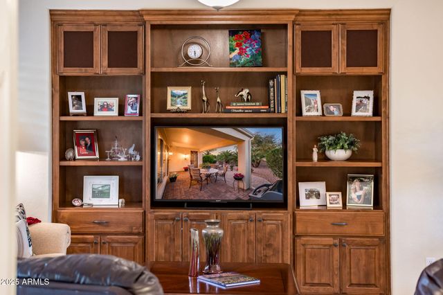 13434 W EL SUENO Court, Sun City West, AZ 85375