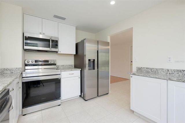 470 ARTISTS AVENUE, Englewood, FL 34223