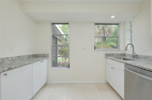 470 ARTISTS AVENUE, Englewood, FL 34223