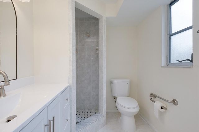 470 ARTISTS AVENUE, Englewood, FL 34223