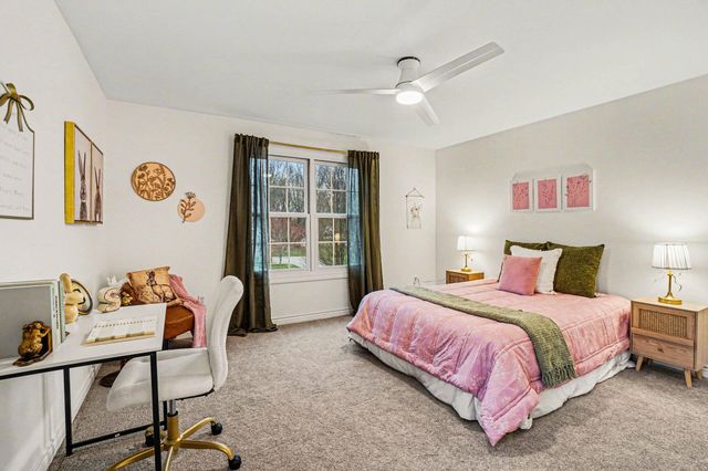 5189 Queen Victoria Lane, Kalamazoo, MI 49009