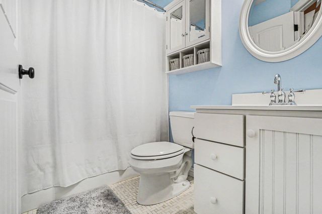 5189 Queen Victoria Lane, Kalamazoo, MI 49009