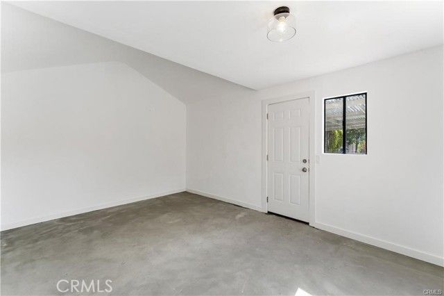 137 E Avenue 42, Los Angeles, CA 90031