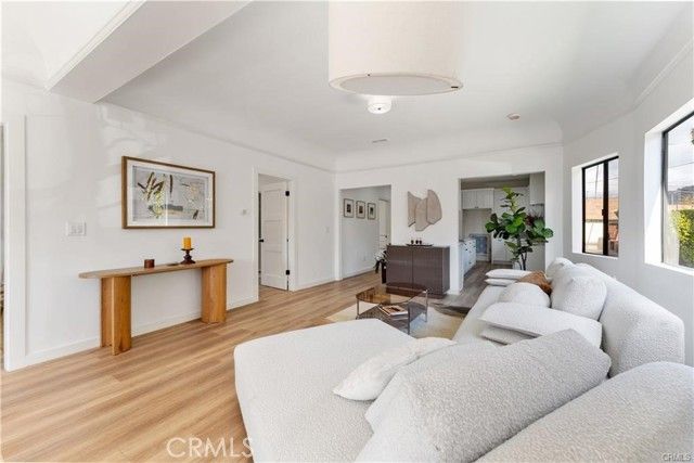 137 E Avenue 42, Los Angeles, CA 90031