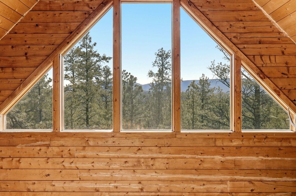 Image 20 of property listing at 31 Lakeview Drive, Quemado, NM 87829