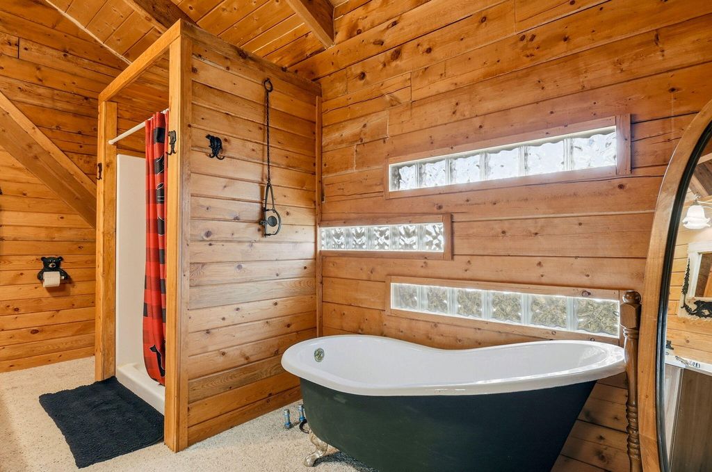 Image 23 of property listing at 31 Lakeview Drive, Quemado, NM 87829