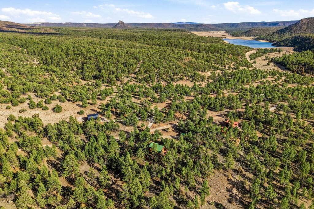 Image 31 of property listing at 31 Lakeview Drive, Quemado, NM 87829