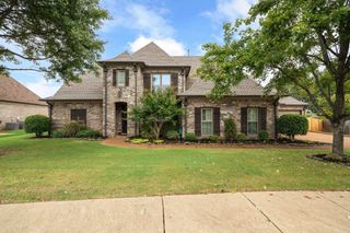 10228 SILVER HERON LN, Lakeland, TN 38002