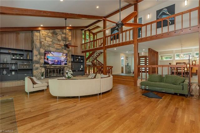 6832 Colonial club Drive, Thomasville, NC 27360