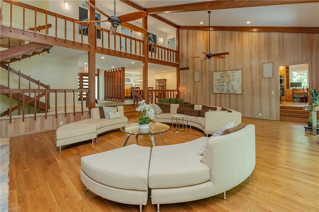 6832 Colonial club Drive, Thomasville, NC 27360