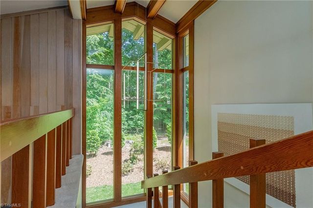 6832 Colonial club Drive, Thomasville, NC 27360