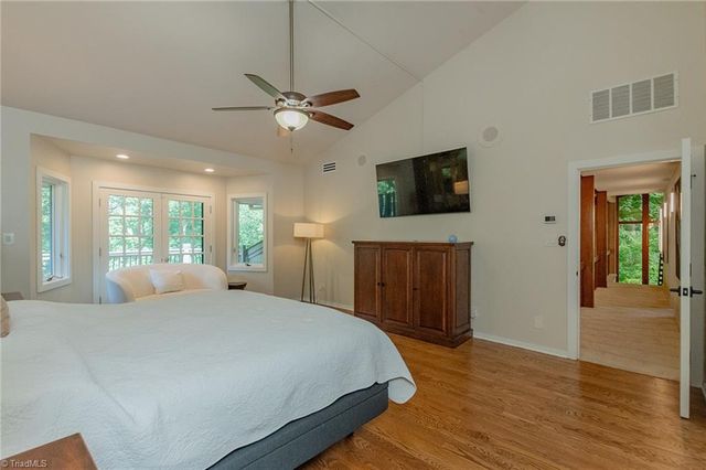 6832 Colonial club Drive, Thomasville, NC 27360