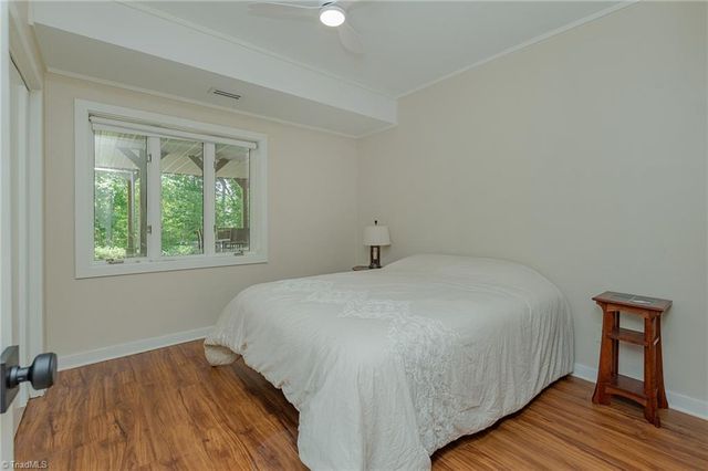 6832 Colonial club Drive, Thomasville, NC 27360