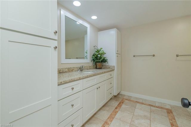 6832 Colonial club Drive, Thomasville, NC 27360