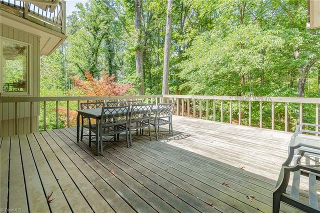 6832 Colonial club Drive, Thomasville, NC 27360