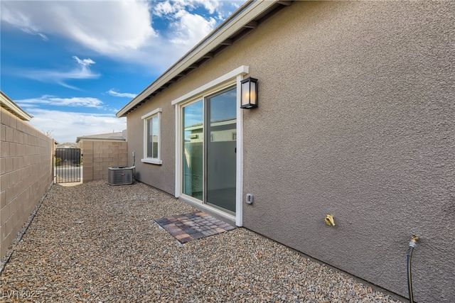 933 Mayfield Manor Lane, Las Vegas, NV 89138