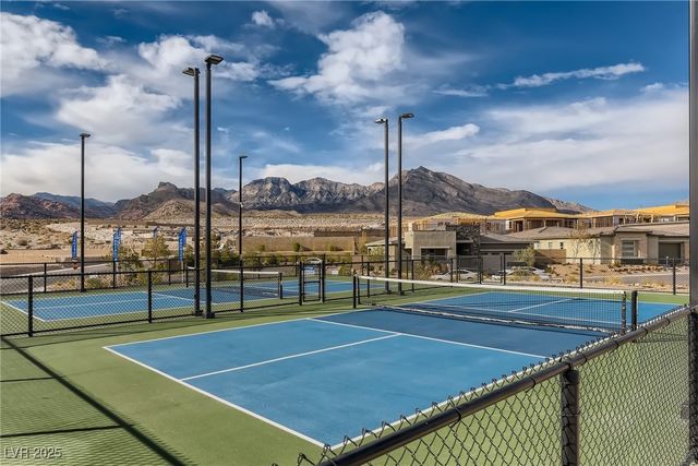 933 Mayfield Manor Lane, Las Vegas, NV 89138