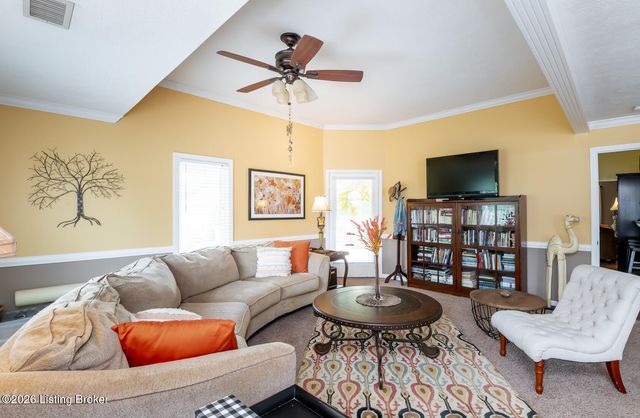 344 Rosewood Dr, Louisville, KY 40223