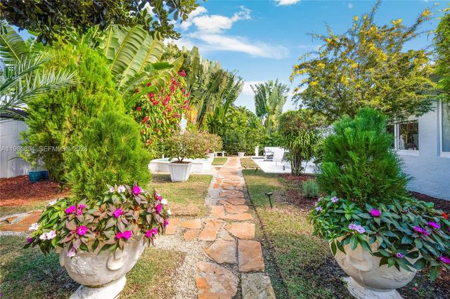 11465 SW 60th St, Miami, FL 33173