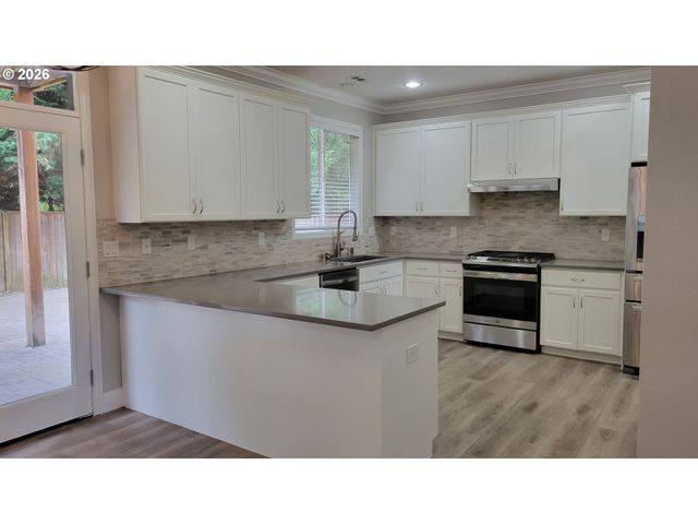 10918 Nw 37TH Ave, Vancouver, WA 98685