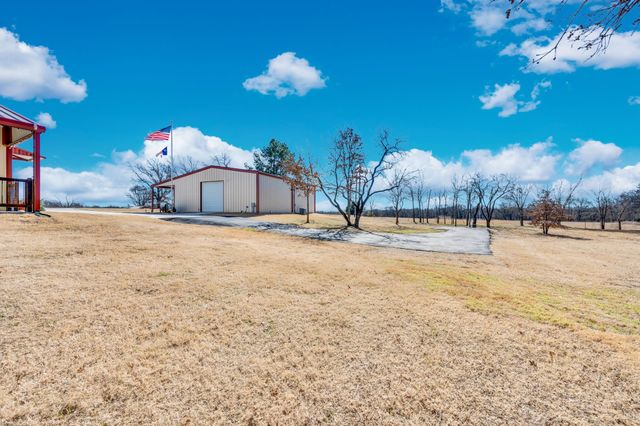 9834 County Road 305, Grandview, TX 76050