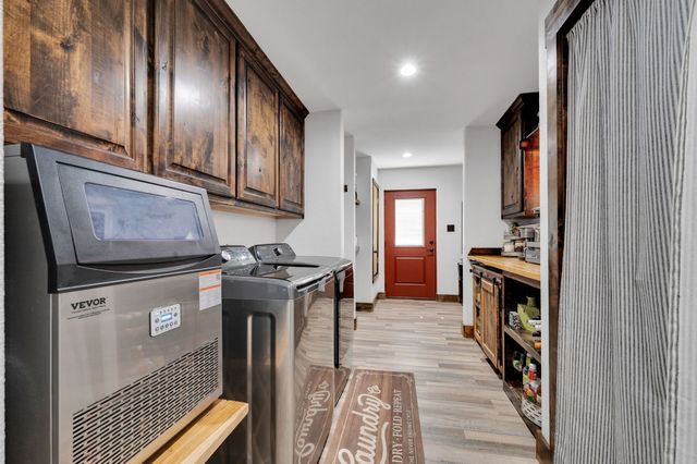 9834 County Road 305, Grandview, TX 76050