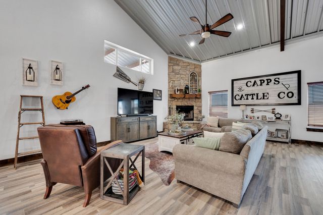 9834 County Road 305, Grandview, TX 76050