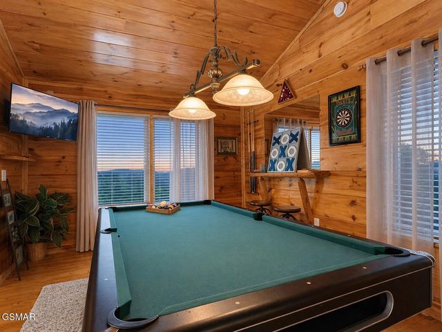 2251 Red Bud Road, Sevierville, TN 37876