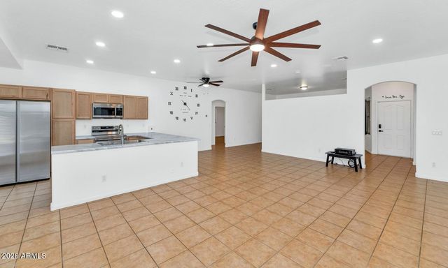 4204 S 78th Lane, Phoenix, AZ 85043