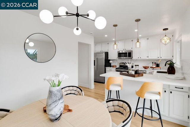 110 Siskiyou Ct, San Bruno, CA 94066